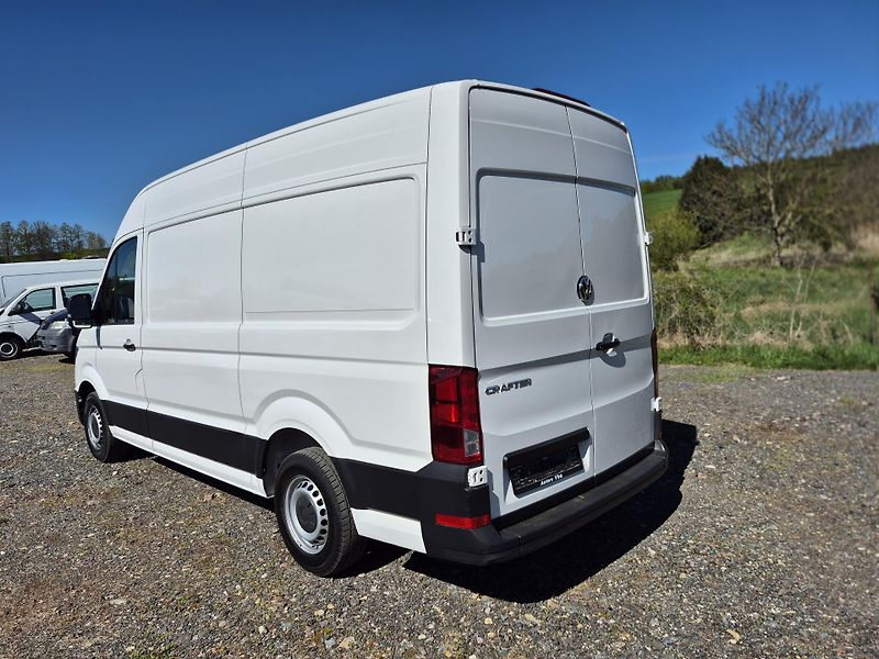 Volkswagen Crafter (2019) 2.0Tdi L2H2 - fotka 12 z 29
