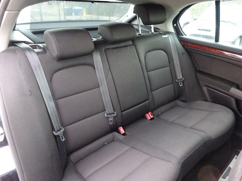Škoda Superb 3.6FSI V6 191kW DSG 4x4  - fotka 12 z 29