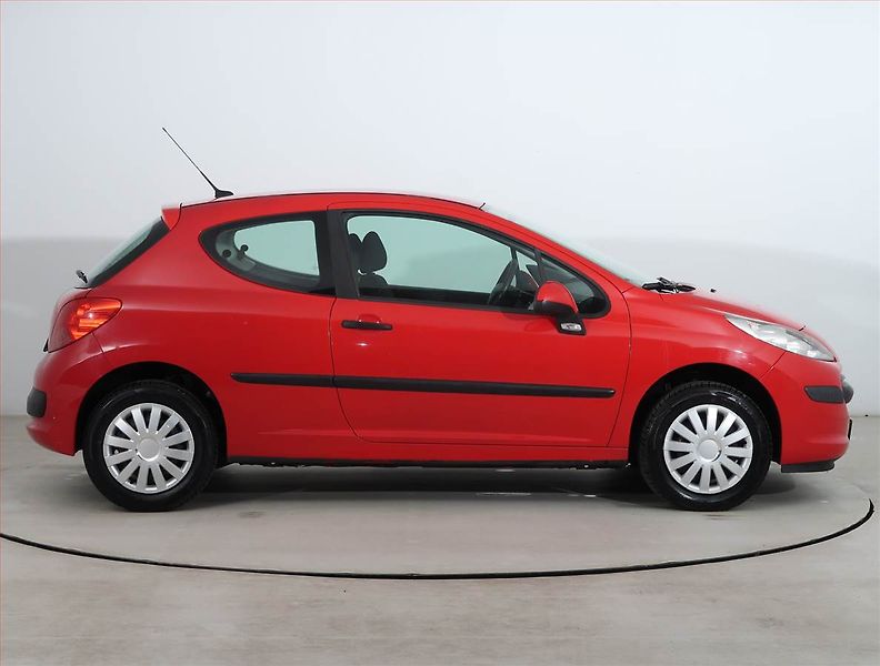 Peugeot 207 (2007) 1.4, za super cenu - fotka 6 z 15