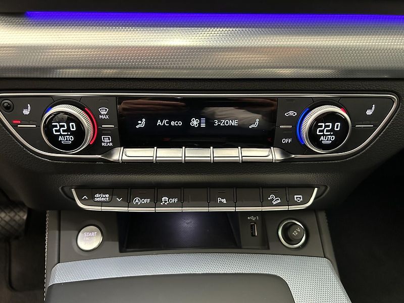 Audi Q5 2.0 TSI 4x4 - fotka 23 z 32