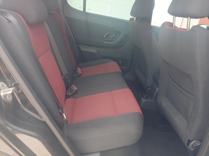 Škoda Fabia 1.2 TSi MONTE CARLO - fotka 15 z 33