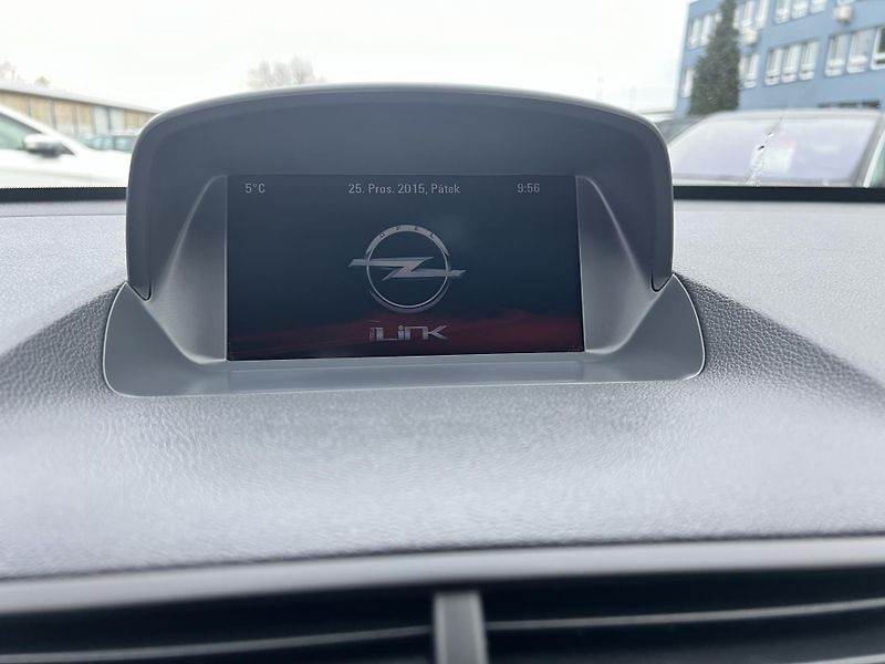 Opel Mokka 1.4T COSMO 4x4 TEMPOMAT KLIMA - fotka 22 z 53