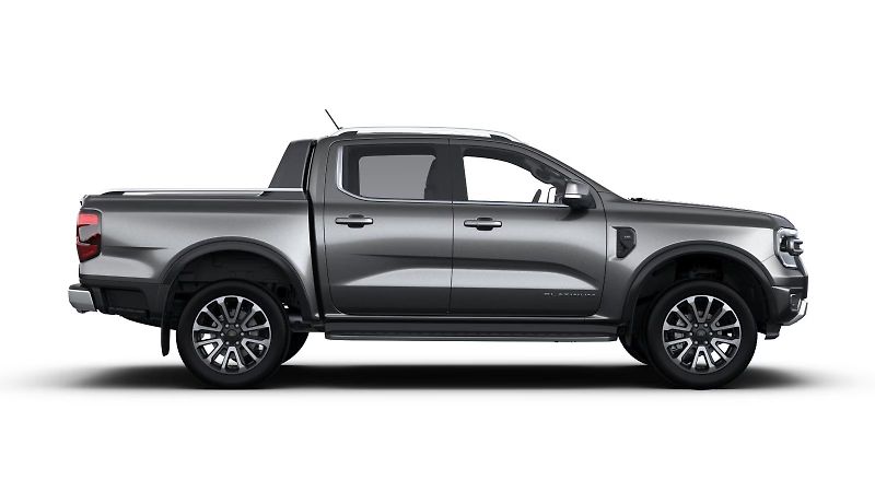 Ford Ranger (2026) Platinum, Dvojkabina, 3.0 EcoB - fotka 3 z 9
