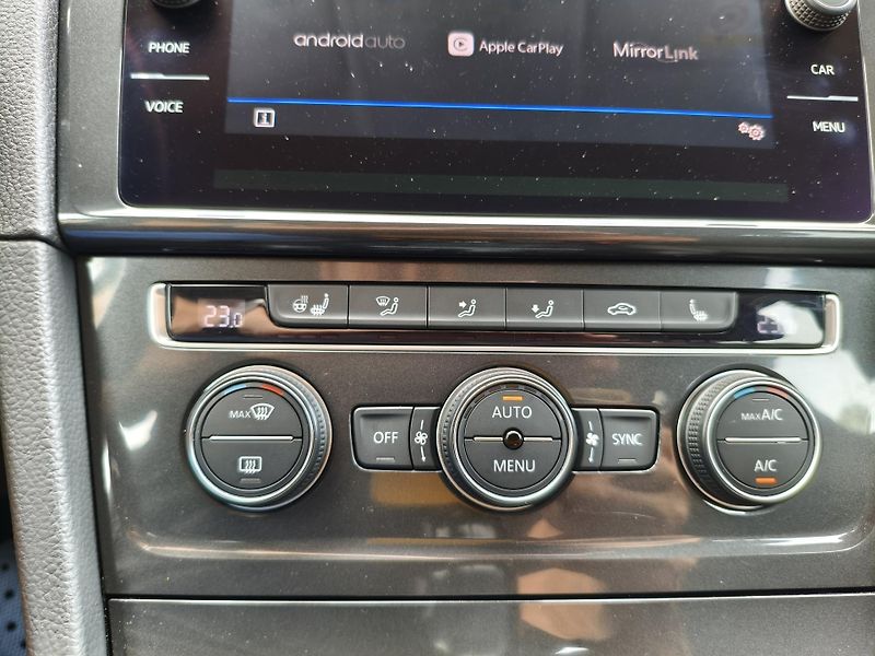 Volkswagen Golf (2018) 1,4 TSI 92Kw Nové ČR - DPH !!! - fotka 19 z 32
