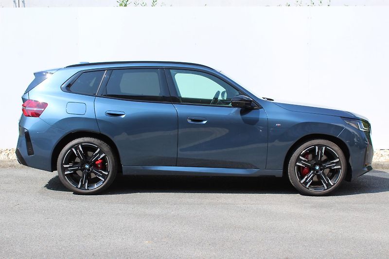BMW X3 M50 xDrive - fotka 3 z 23