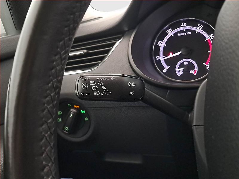 Škoda Octavia (2018) Ambition 1.4 TSI, ČR,1.maj - fotka 16 z 18