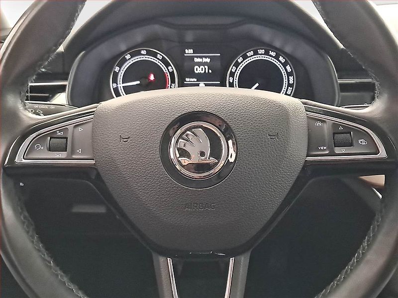 Škoda Scala (2019) Style 1.0 TSI, Tempomat - fotka 17 z 20