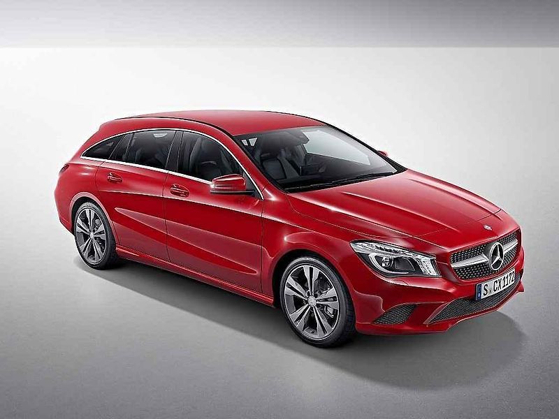 Mercedes-Benz CLA 45 AMG Shooting Brake.