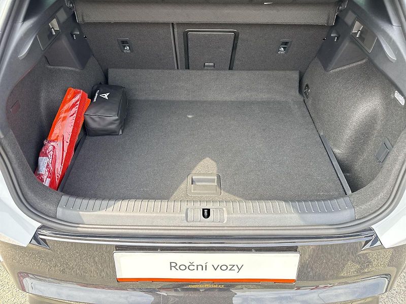 Cupra Formentor (2026) VZ 2.0 TSI 333k DSG 4WD - fotka 32 z 33
