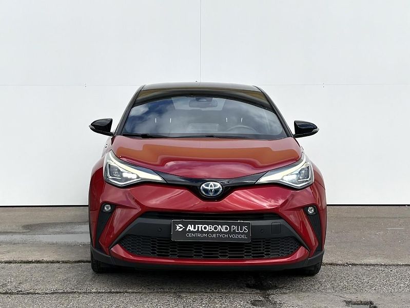 Toyota C-HR 2.0 HSD e-CVT Selection - fotka 4 z 23