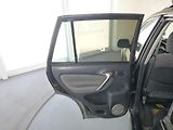Toyota RAV4 (2004) 2,0D*DIGI**ALU**PARK.S***4X4 - náhled 13
