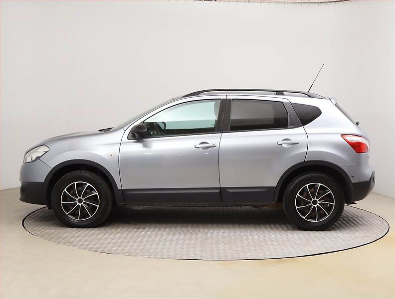 Nissan Qashqai (2013) 1.6 dCi, 4X4, Eko.zaplacen - fotka 3 z 18