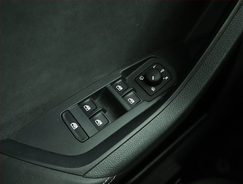 Škoda Kodiaq (2021) Sportline 1.5 TSI - fotka 17 z 18
