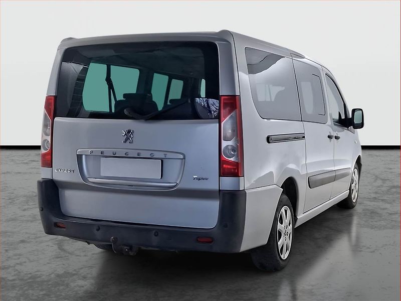 Peugeot Expert (2010) 2.0 HDi, Bus, 8Míst - fotka 5 z 21