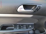 Volkswagen Golf (2013) 1.6 TDi, Highline, TZ - náhled 11