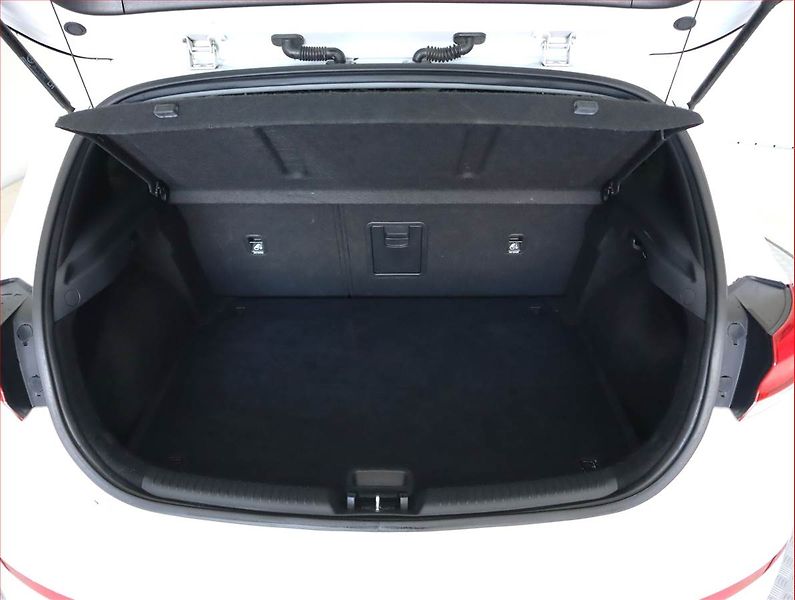 Hyundai i30 (2022) Family 1.0 T-GDI, Automat - fotka 14 z 20
