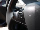 Peugeot 2008 (2015) 1.2i, AC, tempo - náhled 11