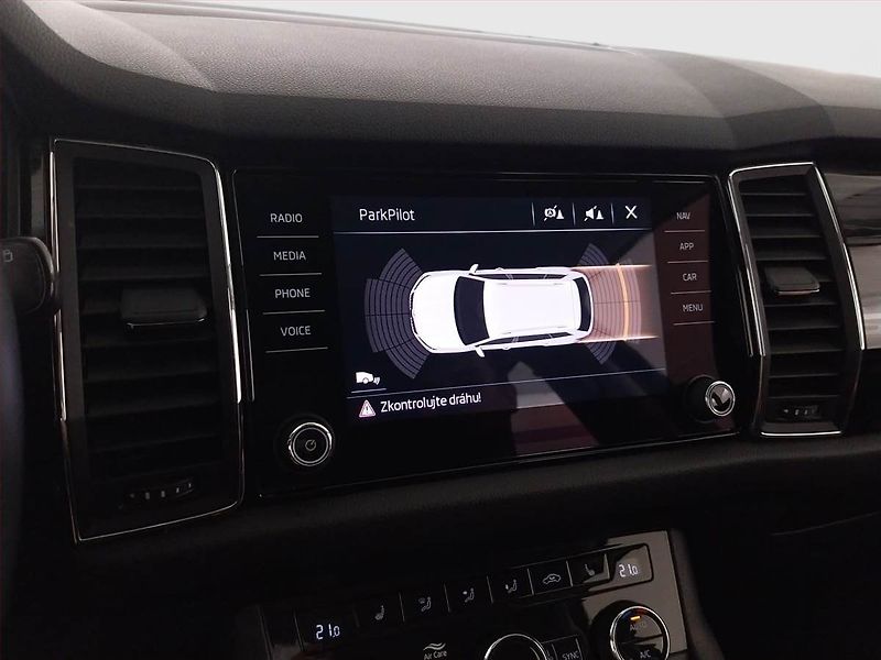 Škoda Kodiaq (2018) Ambition Plus 2.0 TSI - fotka 18 z 21