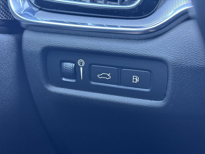 Volvo V60 (2020) 2,0 T8 4X4, Recharge, Polestar - fotka 24 z 47