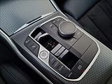 BMW Řada 3 320d xDrive M-Sport,ČR,1.Maj. - náhled 35