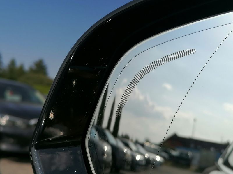Volvo V90 (2022) 2.0 B4 MHEV Kůže A/T - fotka 29 z 33