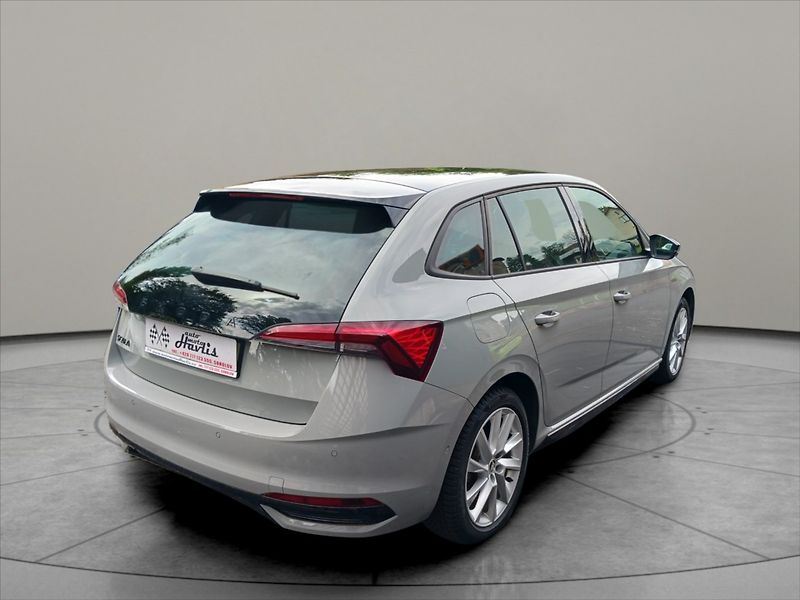 Škoda Scala 1,5 110 kW MONTE CARLO - fotka 7 z 31