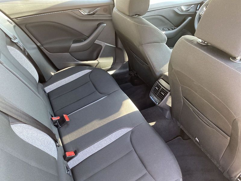 Škoda Kamiq (2025) 1.0 TSI Selection - fotka 10 z 30