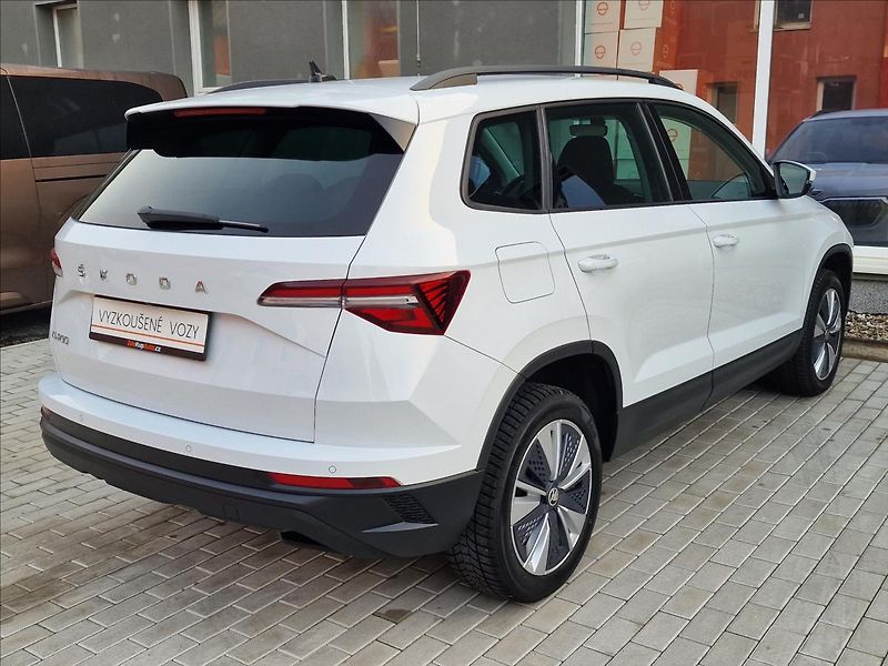 Škoda Karoq 2.0TDI DSG Style,ČR,1.Majitel - fotka 10 z 50