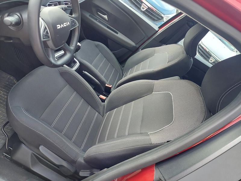 Dacia Sandero (2023) III. TCe 90 - fotka 18 z 31