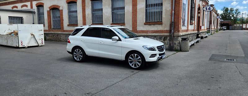 Mercedes-Benz Třídy M (2015) ML*350D*4M*20*TAŽNÉ*ADAPT*ASIS - fotka 1 z 50