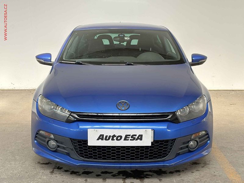 Volkswagen Scirocco (2009) 2.0 TDI, AC - fotka 2 z 15