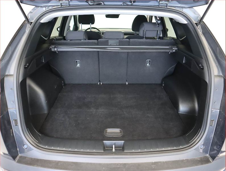 Hyundai Tucson (2022) Style 1.6 CRDi, Automat - fotka 14 z 21