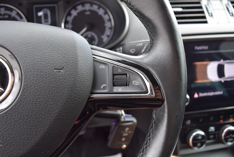 Škoda Octavia (2018) 1.4TSI 110kw ED. DRIVE TAŽ APP - fotka 27 z 43
