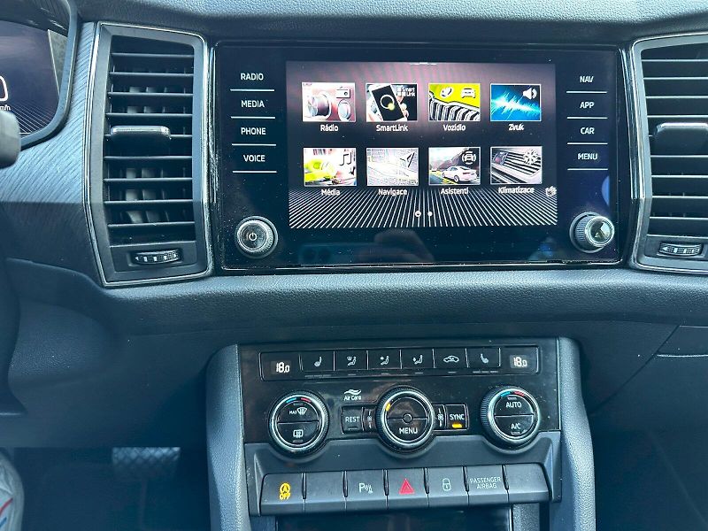 Škoda Kodiaq (2023) 2.0 TSI 140 kW Style Exclusive - fotka 14 z 27