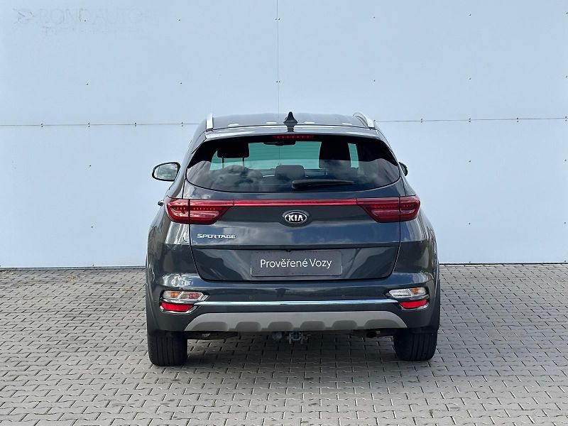 Kia Sportage 1,6 T-GDi Exclusive AWD - fotka 9 z 29