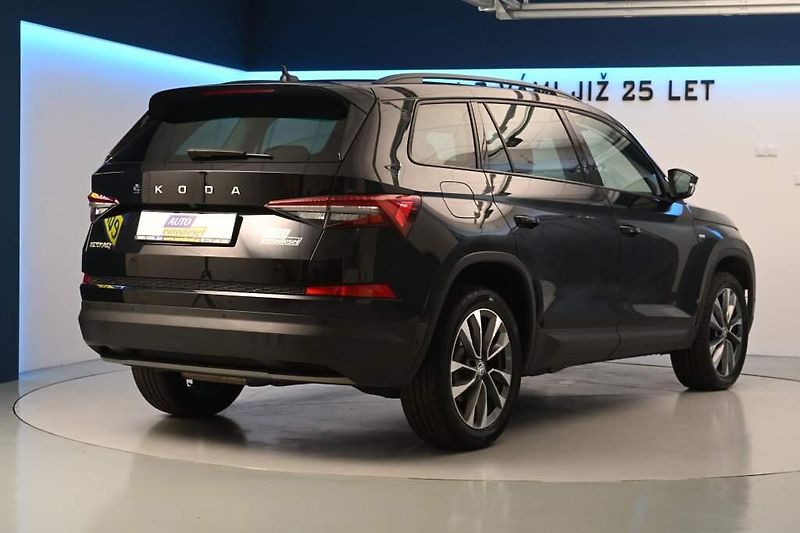 Škoda Kodiaq (2023) 2.0 TOUR Matrix LED DSG ACC Vi - fotka 5 z 38