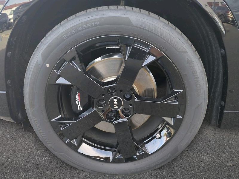 Mini Countryman SE ALL4 - fotka 11 z 15