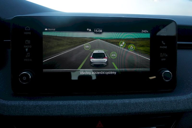 Škoda Scala (2025) 1.0 TSI 70 kW M5° Selection Ci - fotka 19 z 34