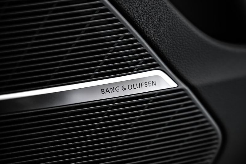 Audi Q7 50TDI 2x S-line Matrix Vzduch - fotka 23 z 24