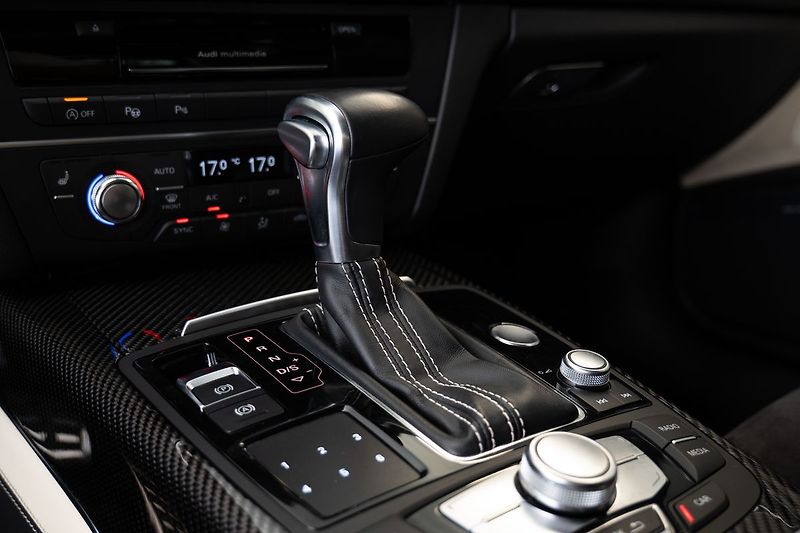 Audi RS 6 Bang&Olufsen/360 - fotka 14 z 26