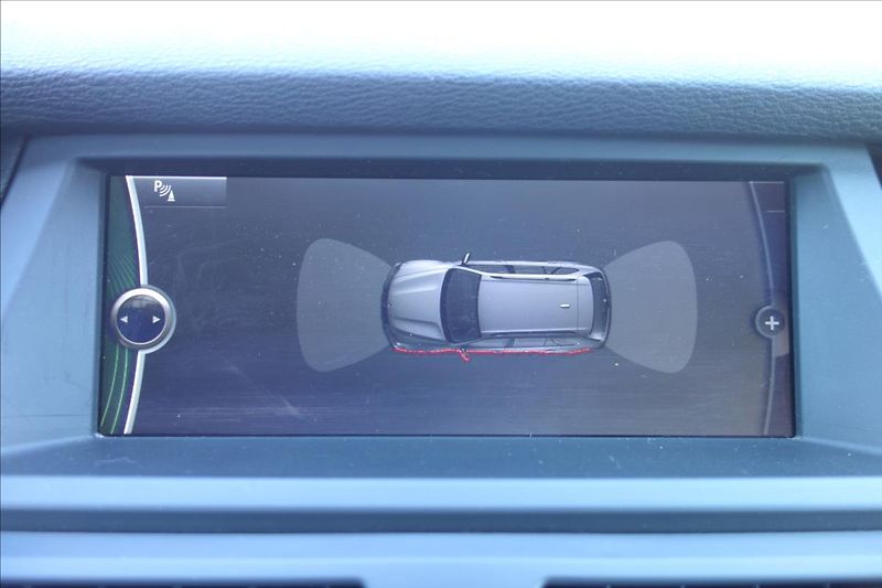 BMW X5 40d 225KW,xDRIVE,NAVIGACE. - fotka 22 z 37