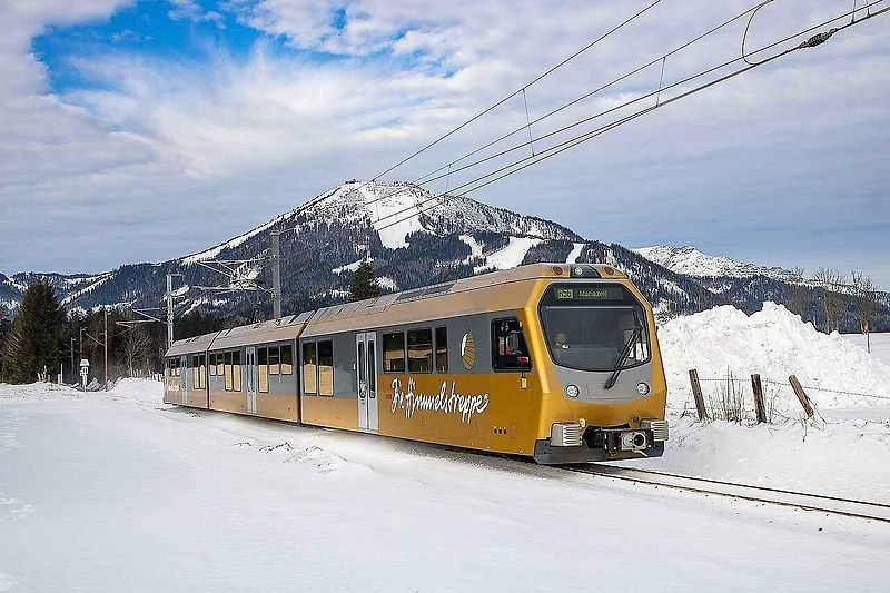 Trať vede i po dvacítce viaduktů.