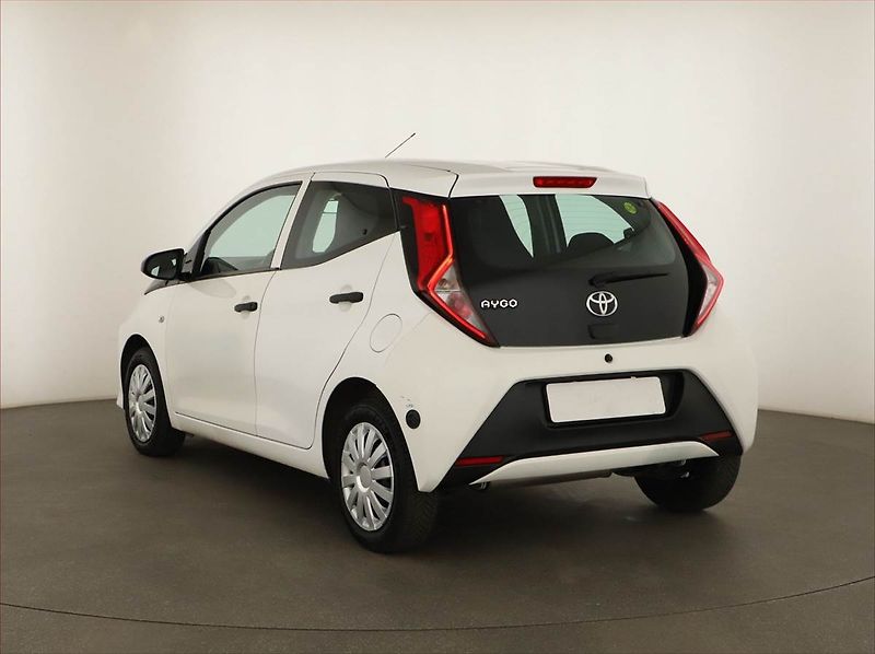 Toyota Aygo (2021) 1.0 VVT-i, LPG - fotka 4 z 12