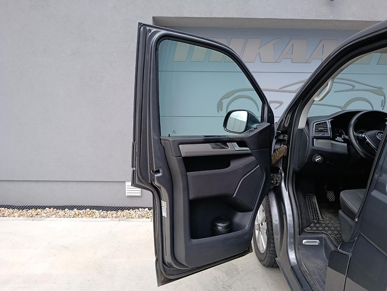Volkswagen Multivan 2.0TDI 110kW ČR - fotka 29 z 35