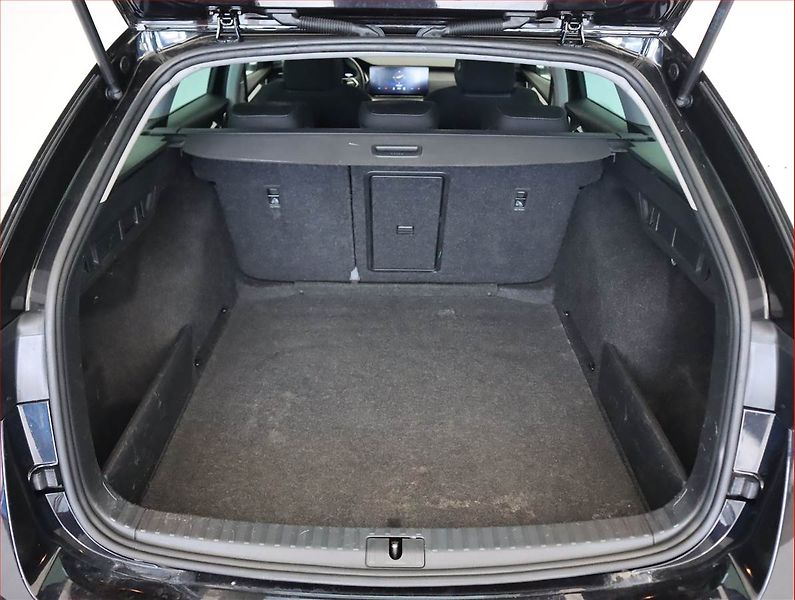 Škoda Octavia (2021) Ambition Plus 2.0 TDI, Automat - fotka 14 z 21
