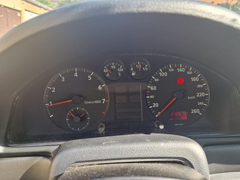 Audi A4 (1995) B5L, Euro 2 - fotka 17 z 19