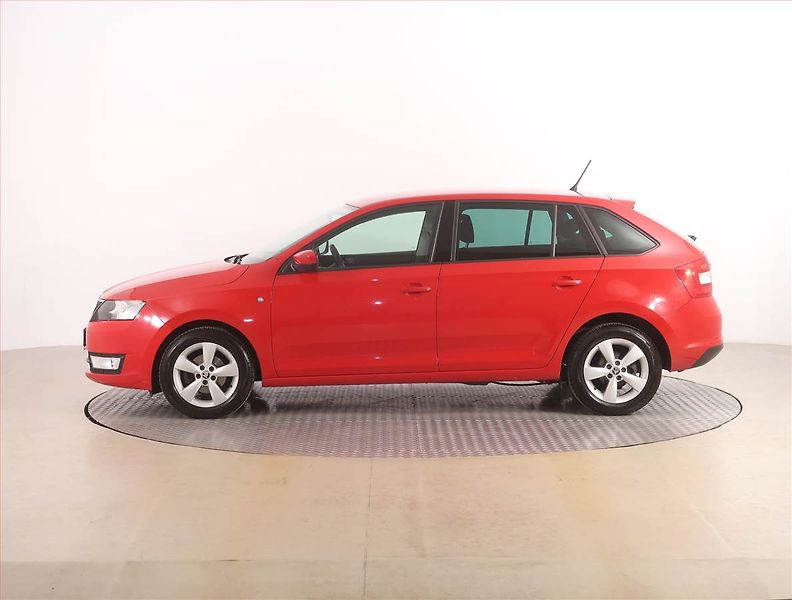 Škoda Rapid (2014) Spaceback 1.2 TSI, Tempomat - fotka 3 z 17