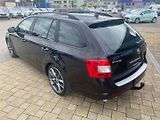 Škoda Octavia (2015) III Kombi 2.0 TDi RS 135 kW - náhled 4