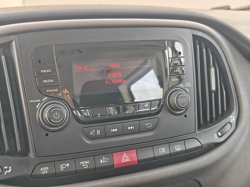Fiat Dobló SX 1,6MTJ - fotka 15 z 20
