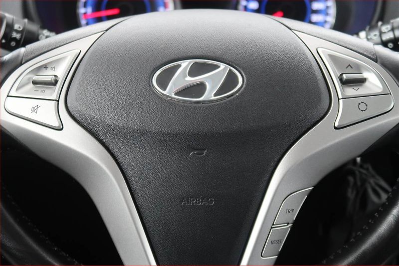 Hyundai ix20 (2019) 1.6 CVVT, Serv.kniha - fotka 15 z 15